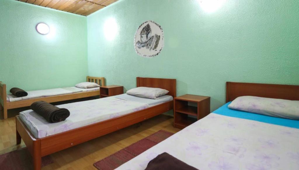 Pansion Sebilj Hostel ซาราเยโว ภายนอก รูปภาพ